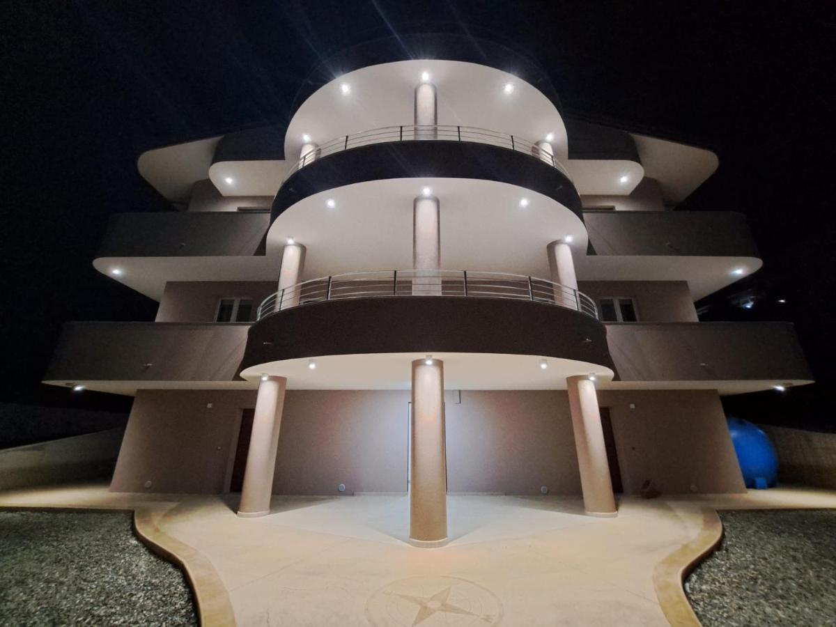 Apartamento La Vignatropea Santa Domenica Talao Exterior foto